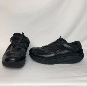 Shape-Ups Black Shoes Sneakers Exercise (size 9.5)